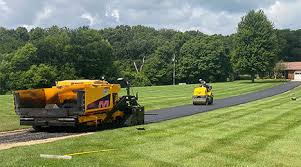 Best Recycled Asphalt Driveway Installation  in Lewisville, TX